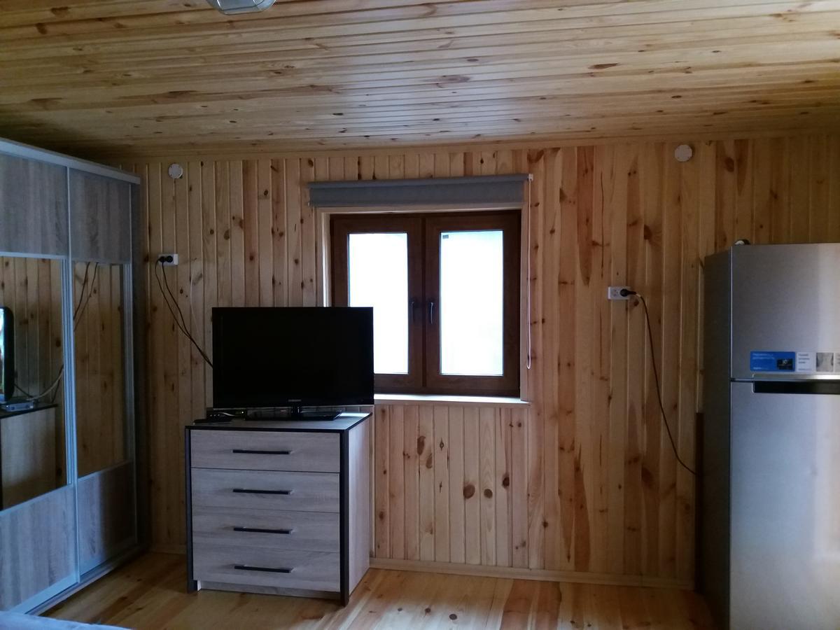 Hotel Pryvatna Sadyba Tviy Kut Svityaz' Esterno foto