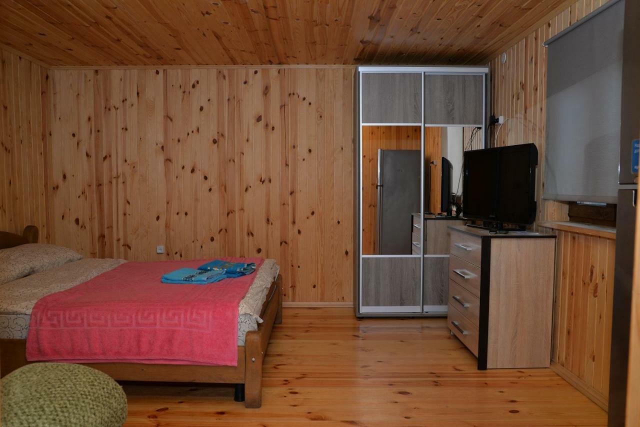 Hotel Pryvatna Sadyba Tviy Kut Svityaz' Esterno foto